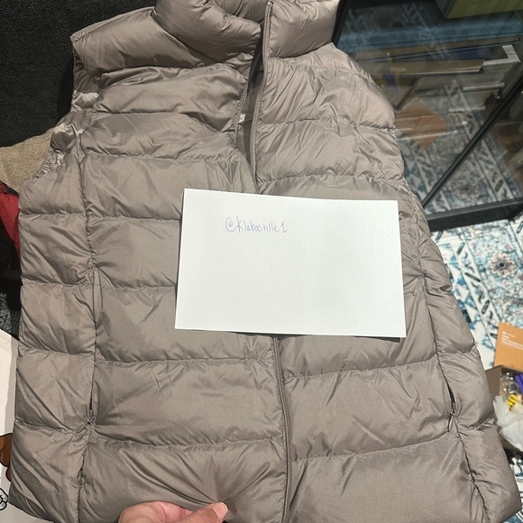 Brown Ultra Light Down vest - Picture 2 of 7